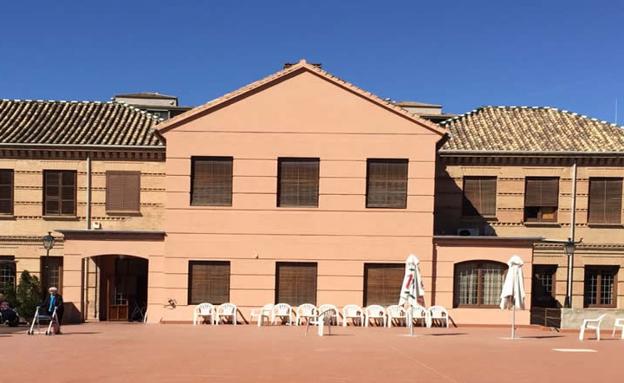 Una residencia de ancianas de Granada gana una batalla legal al Estado