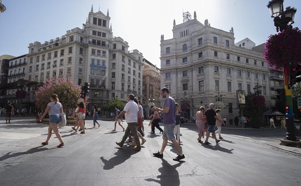 Los pasos de cebra, los nuevos puntos negros de Granada