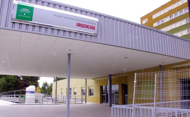 Muere un trabajador y otro resulta herido en Siles al caerles un vallado metálico