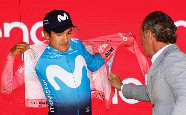 Movistar confirma que finalmente Carapaz no participará en la Vuelta