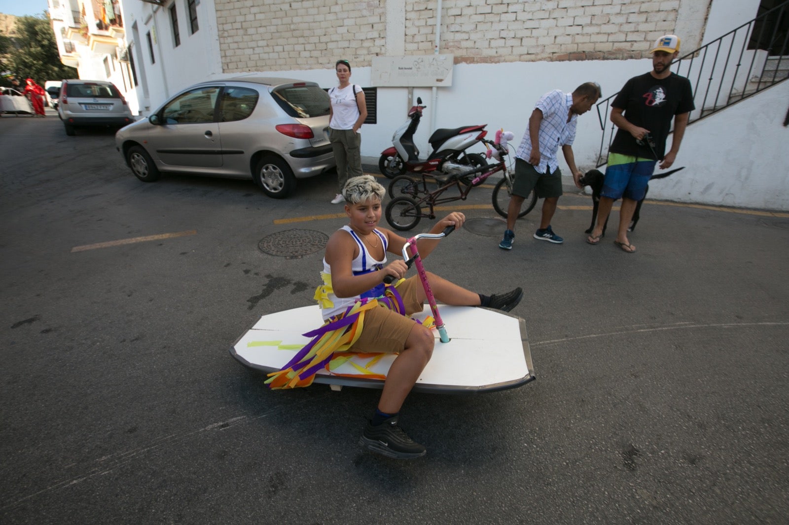 Así ha sido la I Carrera de Autos locos de Cenes de la Vega