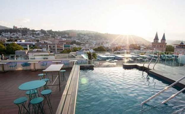 Dos hoteles que no te puedes perder si visitas Granada