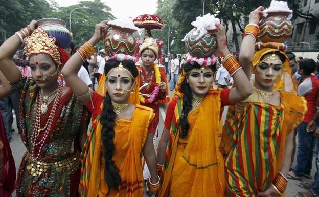 Las mujeres de Bangladesh ya no tendrán que decir si son vírgenes en sus certificados de matrimonio