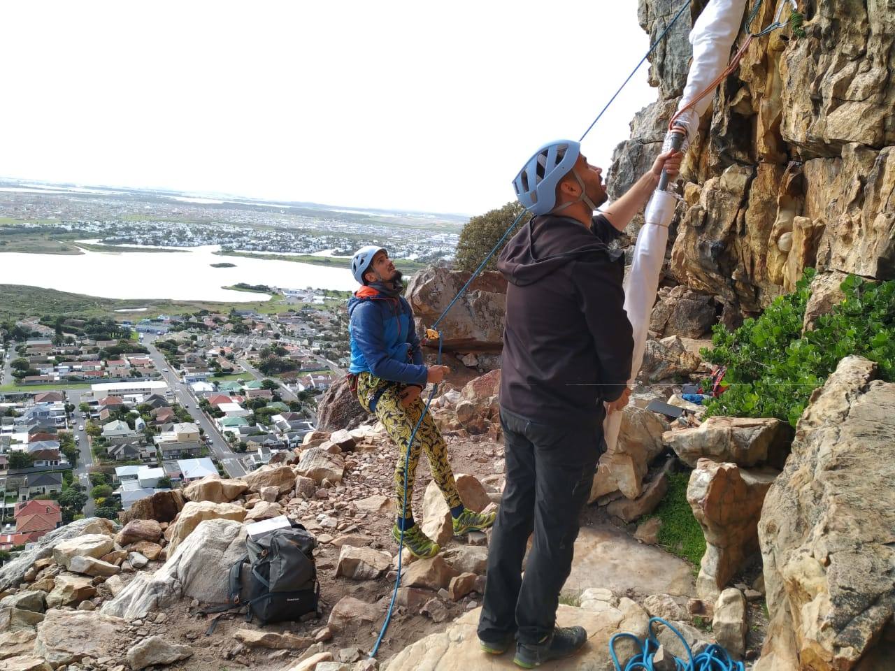 Un granadino lidera un proyecto para conseguir una escalada sostenible