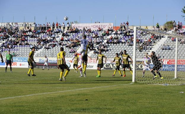 Los centros sociales municipales emitirán los partidos del Real Jaén