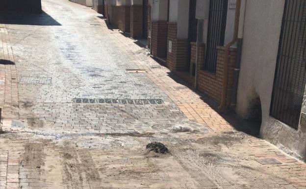 Una tremenda tromba de agua sorprende a la localidad de Hornos de Segura