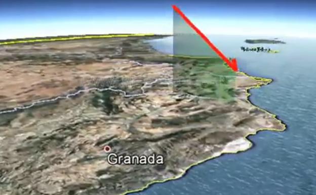 Una gran roca impacta contra la atmósfera y genera una bola de fuego sobre Granada