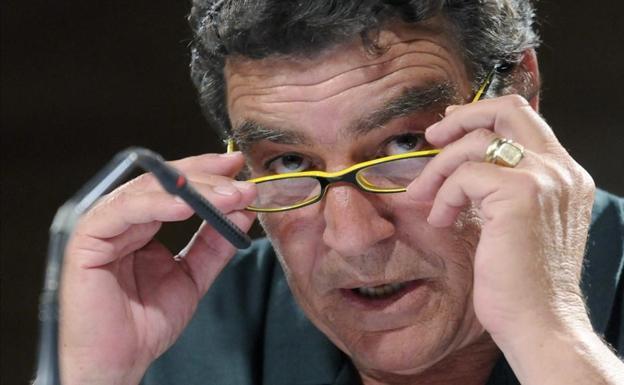 «¡Se nos va la pinza! Se gasta el dinero de la beca en hacerse un tatuaje»