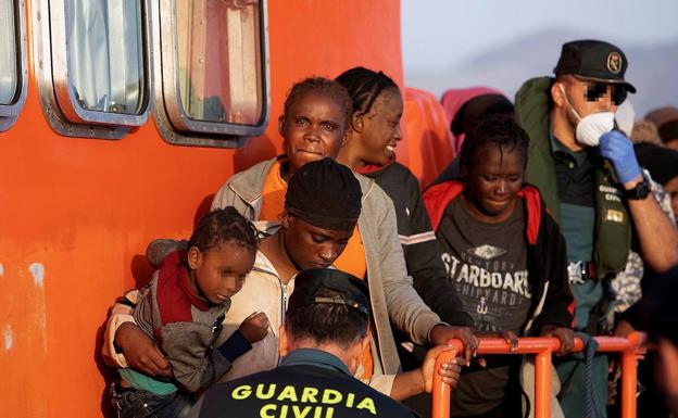 Un sindicato de la Policía denuncia ante la Fiscalía las deficencias del centro de inmigrantes de Motril y pide su cierre