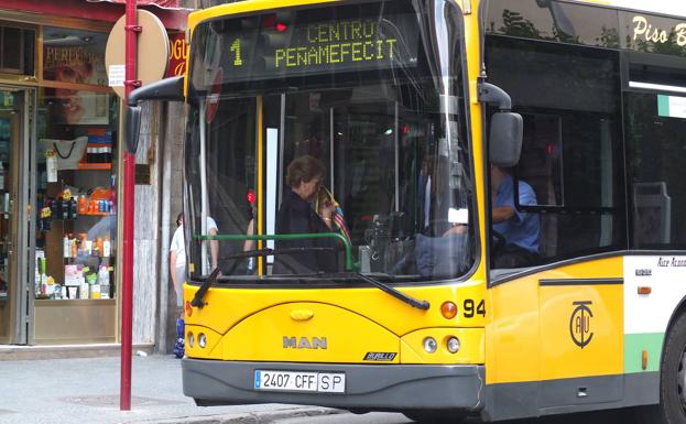 El PP pide una mejora del servicio de autobús, pero rechaza la nulidad del convenio con Castillo