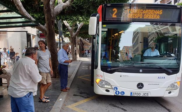 Aumenta la frecuencia de los autobuses con motivo del UDA-Cádiz