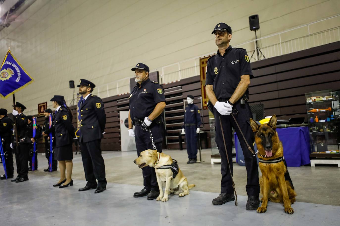La Policía Nacional celebra su patrón
