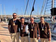 Dos oros sexitanos en el Nacional de pesca desde kayak