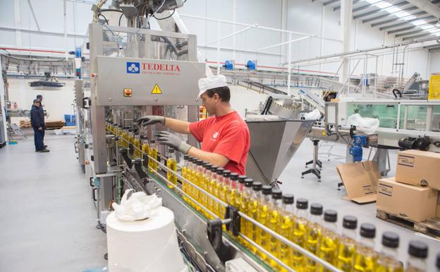 Trump amenaza al campo con aranceles que pueden hundir las exportaciones de Granada