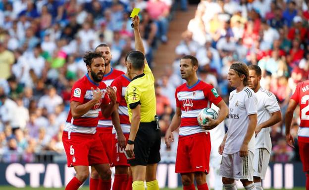 Germán Sánchez no jugará ante el Osasuna al ver la quinta amarilla