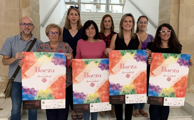 El socialista Miquel Iceta, la actriz Anabel Alonso y Greenpeace, premios Baeza Diversa