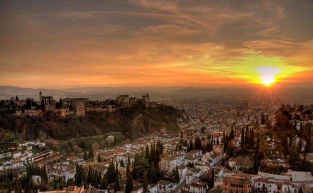 Granada se convierte de nuevo en el 'Mejor Atardecer de España'
