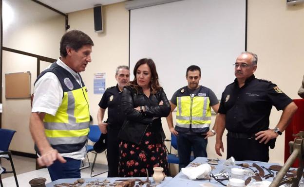 Tres detenidos por expoliar 2000 piezas de yacimientos de Jaén, ya recuperadas