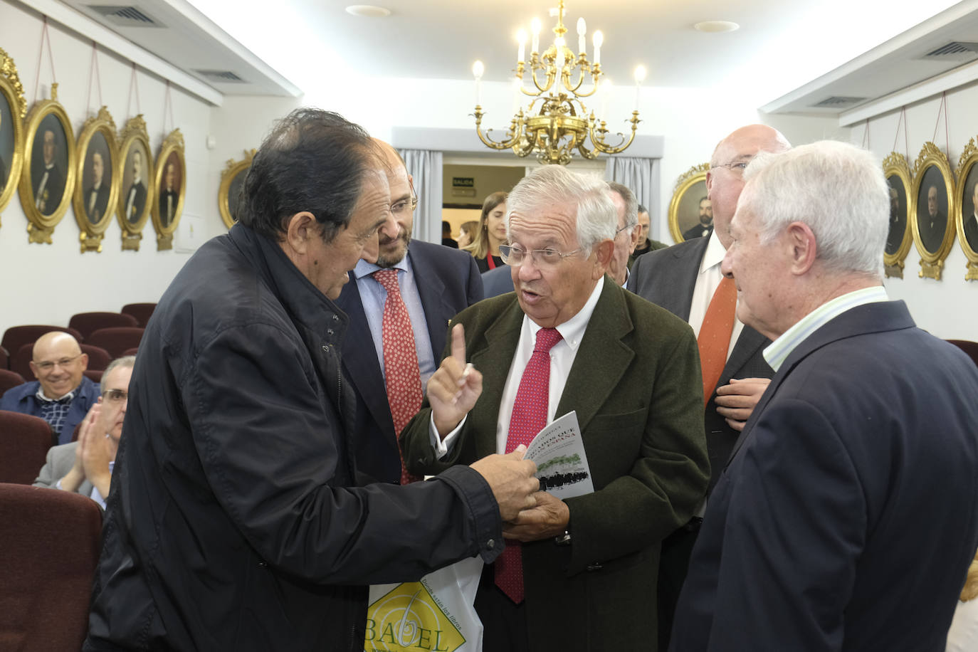 Fernando Jáuregui en Granada: «Sin diálogo no hay futuro democrático»