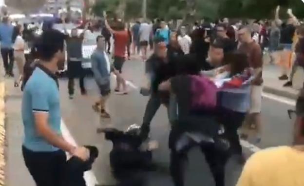 La respuesta de Joaquín a Xavi y Guardiola: «No se puede perder el respeto»