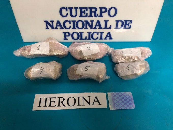 Casi un kilo de heroína requisado en Linares gracias a la operación 'Afganistán'