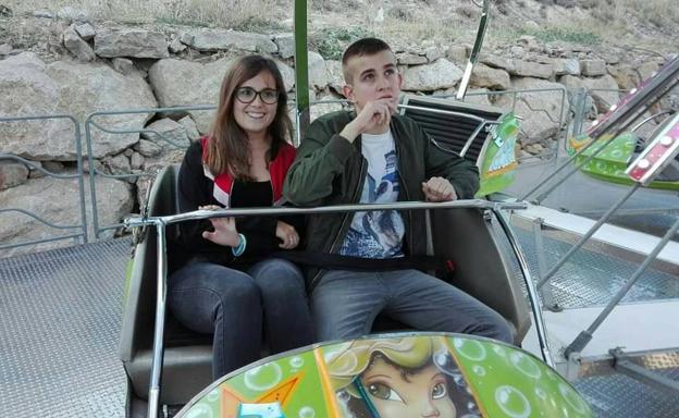 «Ayer fue el primer día que Manuel pudo estar tres horas en la feria»