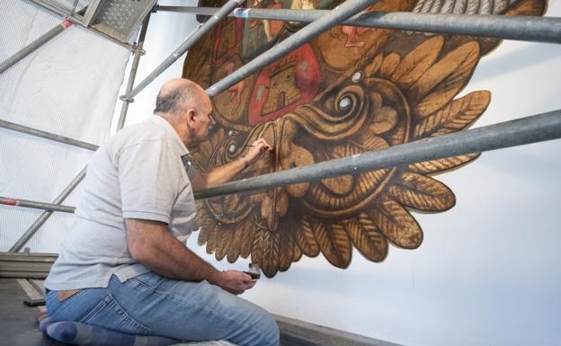 Los escudos de la Real Chancillería recuperan su 'real' esplendor