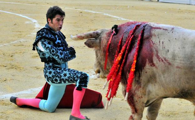 Antología de Emilio de Justo, a hombros con Cayetano en Jaén