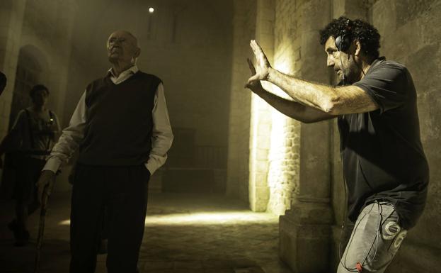 Daniel Calparsoro: «Es liberador ver un ertzaina en una película que no es política»