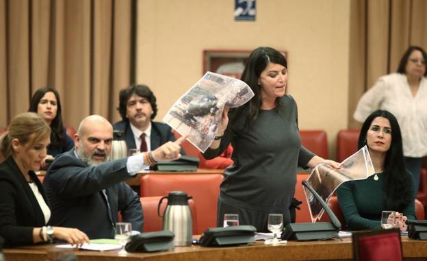 Meritxell Batet expulsa a Macarena Olona de la Diputación Permanente del Congreso