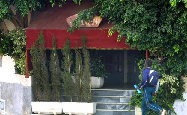 Los dueños de 'El Volcán' aceptan 23 meses de prisión 10 años después de su detención