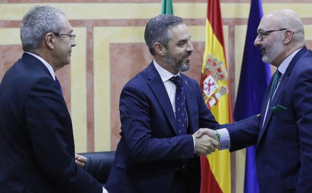 El Gobierno de PP y Cs incluye 35 medidas de Vox y cierra el acuerdo presupuestario para 2020