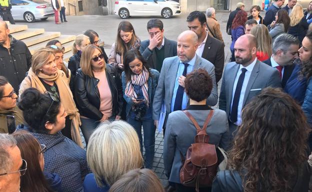 Tensión con la Junta por los comedores escolares