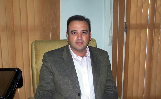 La Fiscalía pide diez años de inhabilitación para el exalcalde de Macael por supuestas contrataciones 'a dedo'