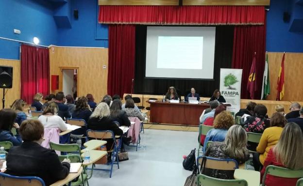 Las 'ampas' deciden manifestarse en Jaén por los comedores escolares