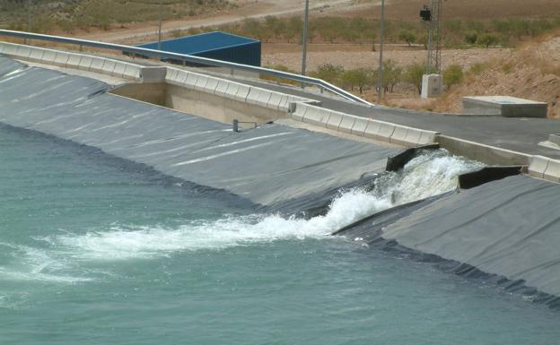 La Junta garantiza que los pozos de emergencia en Almería no afectarán al acuífero de Baza