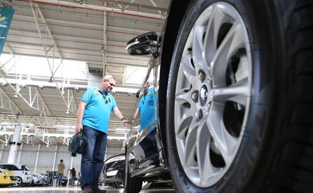 El coche nuevo del jienense, cada vez más viejo