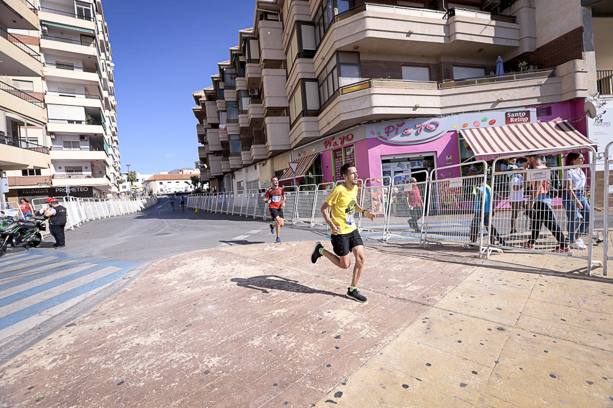 Llegada a meta en la XXXVI Media Maratón de Motril