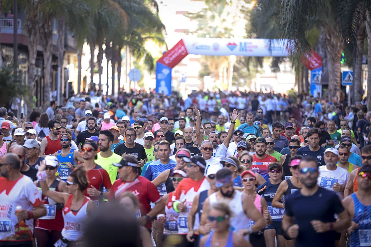 Salida de la XXXVI Media Maratón de Motril