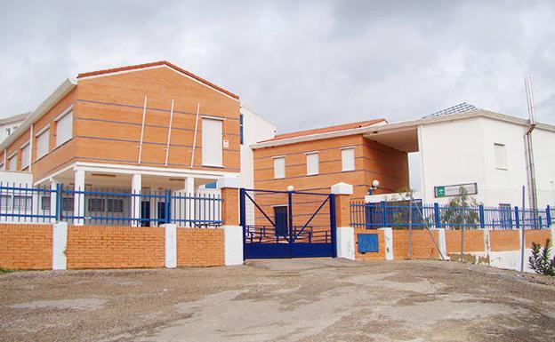 La cafetería del instituto de Rus, en peligro