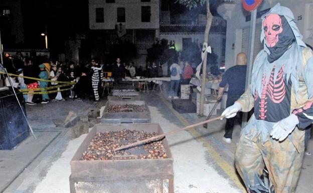 Días de terror y castañas en la provincia: la agenda de Halloween y Todos los Santos en los pueblos