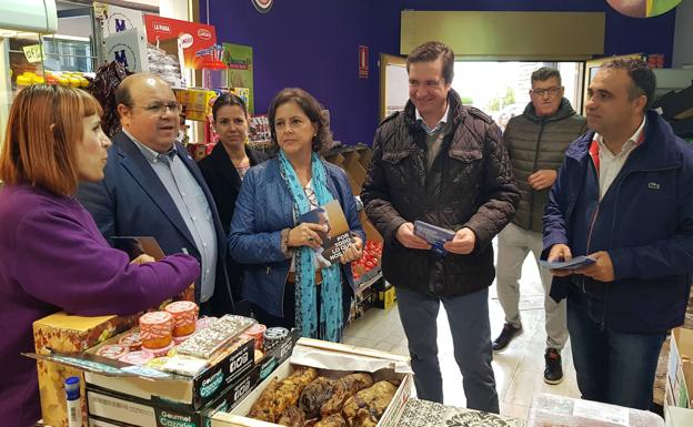 Lina García recoge la «necesidad» de que el municipio de Alhendín cuente con un centro de salud «nuevo y digno»