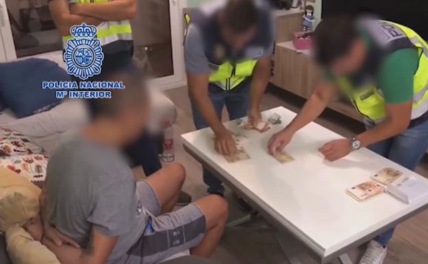 Operación contra 'los dueños de la droga' en Andalucía: cazado su narcocamión
