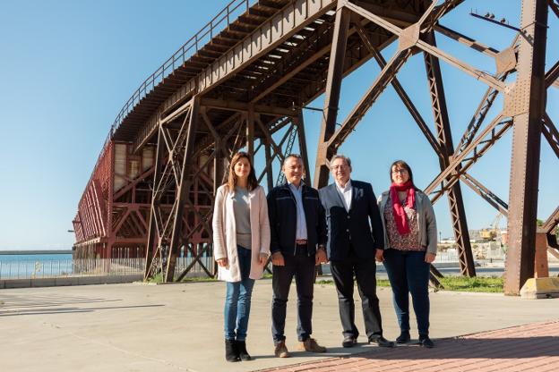 El PSOE de Almería centra su discurso en las infraestructuras y medidas sociales