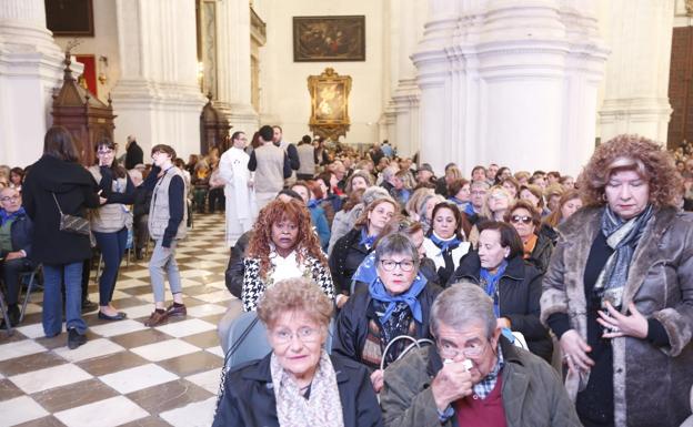 «Cogí la estampa de la madre Emilia, le pedí algo que me parecía imposible y mi problema se solucionó»