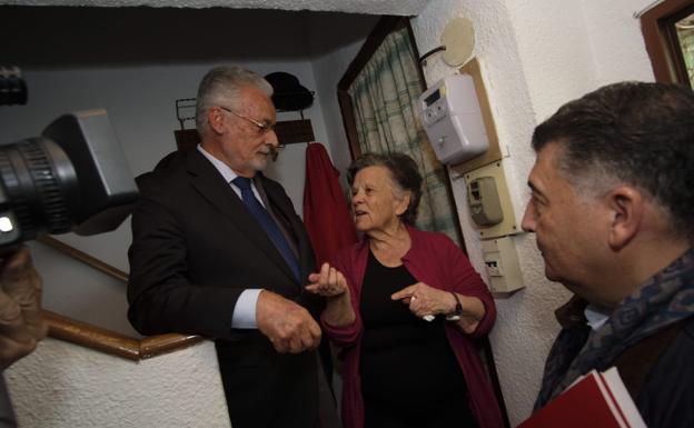 El Defensor alerta en Granada de que en Norte se están vulnerando los derechos humanos