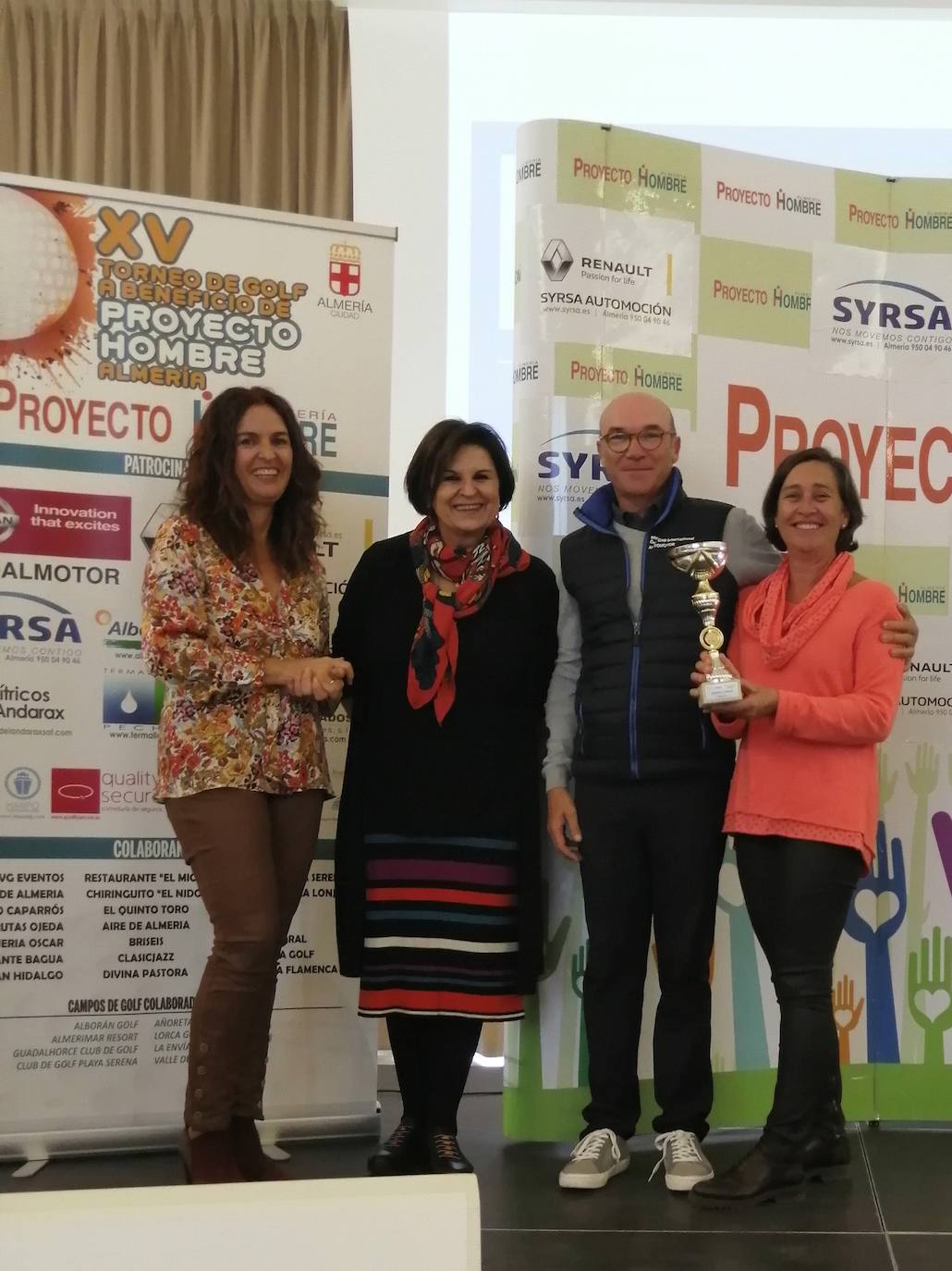 Más de un centenar de jugadores apoyan a Proyecto Hombre con el golf en Almería