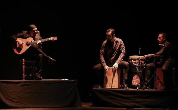 Atemporal: sobresaliente en la penumbra