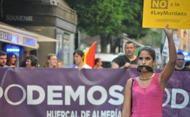 La 'Ley Mordaza' multiplica por diez su recaudación en Almería desde 2015