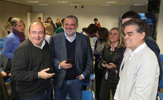 Debate interno en el PP por el futuro del bipartito en el Ayuntamiento de Granada